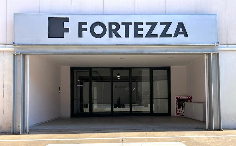 Fortezza: Porte e Finestre in Sardegna