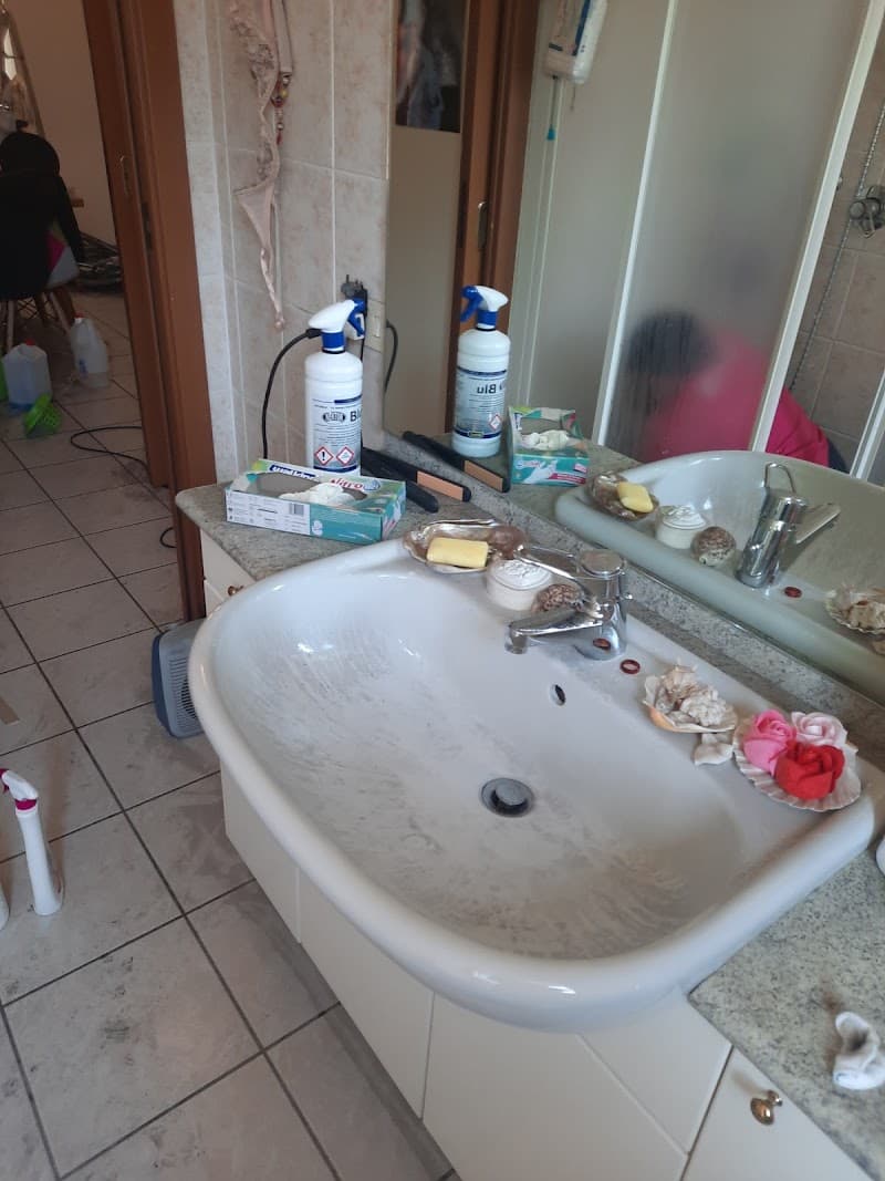 Impresa di Pulizie Chic pulizie e disinfezione