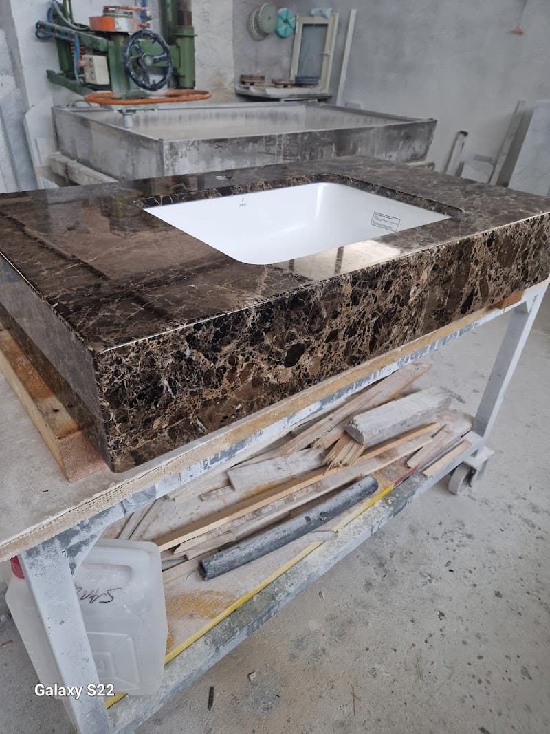 Marmi Sarcona - Lavorazione Marmi Graniti E Quarzi Di Giuseppe Sarcona