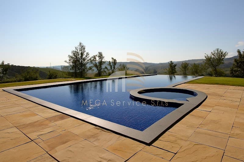 Mega Costruzioni SRL