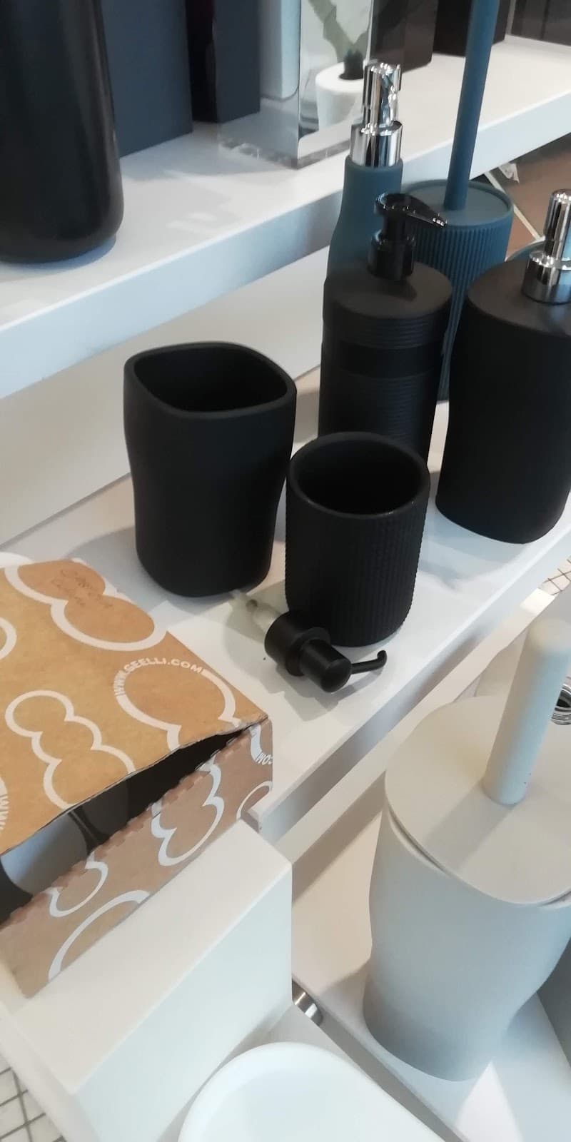 Modulo Più Ceramiche S.R.L.